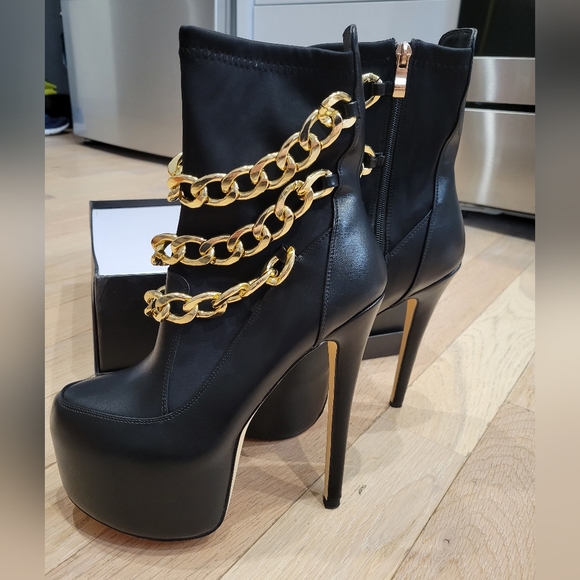 Platform Booties Azalea Wang - Picture 1 of 6